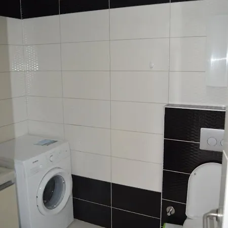 Daire Best Location Crystal Garden *